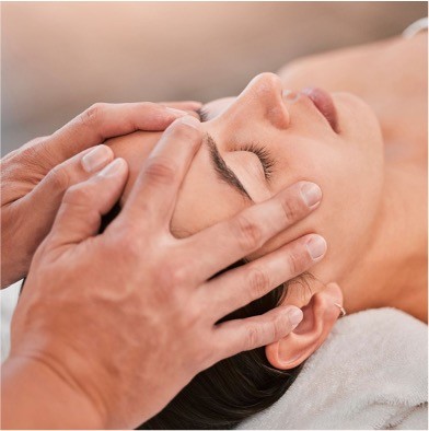 10H00 - Massage réflexologie faciale et crânienne